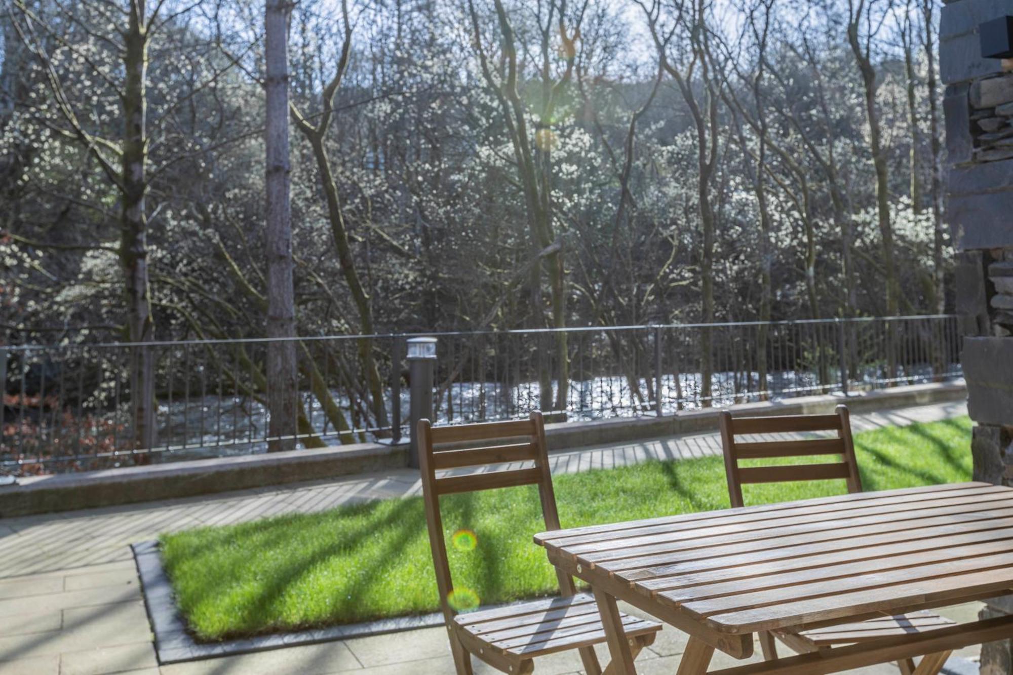 Apartments In Lake District Backbarrow Exterior photo